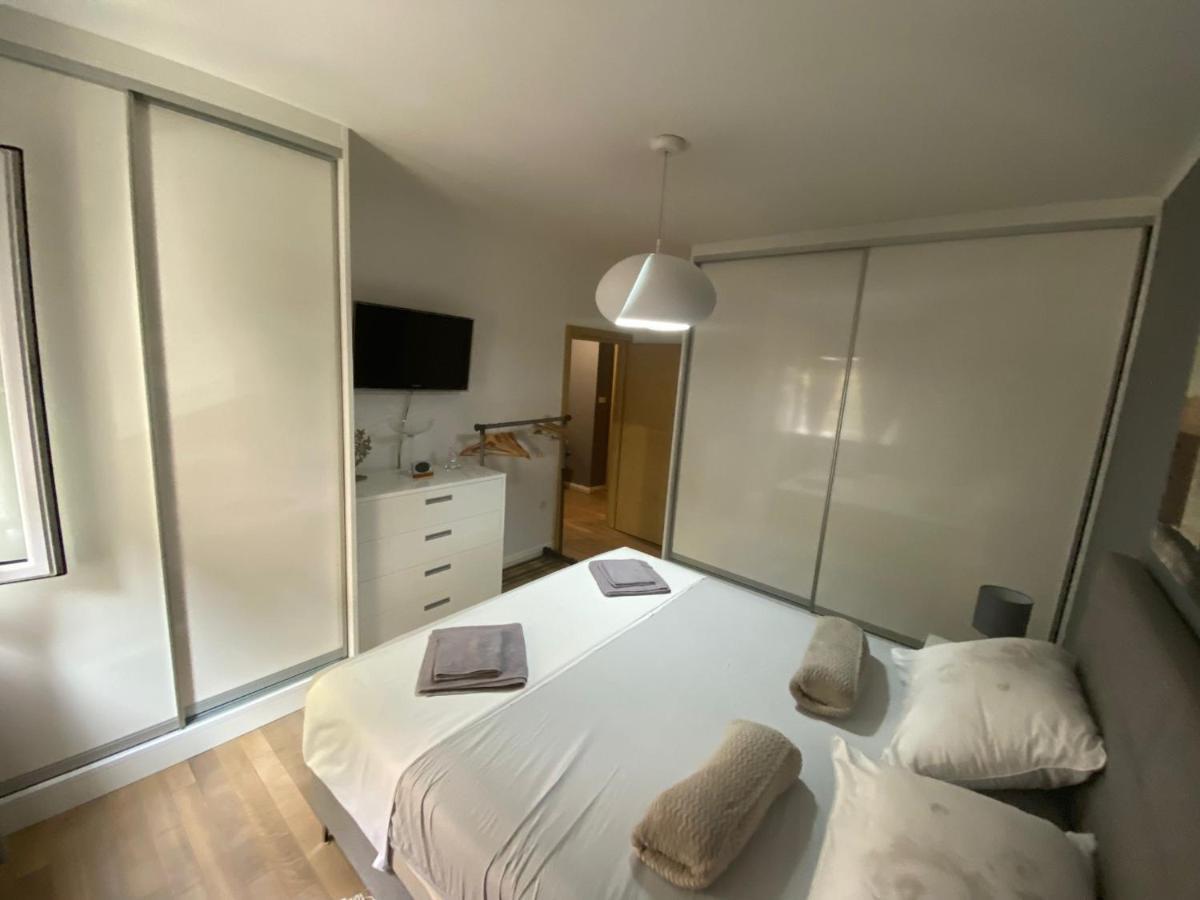 Apartment Toro Split Exteriör bild